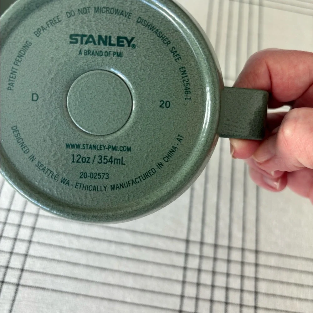 Stanley Olive Green Mug - Picture 3 of 7